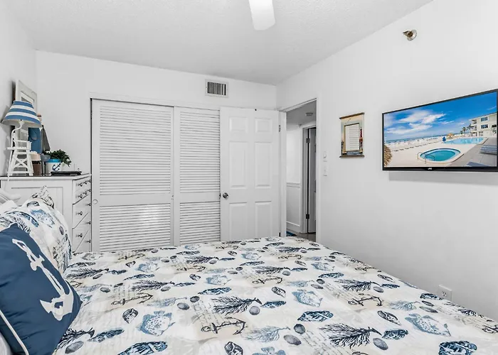 Dollar 210 * Clearwater Beach