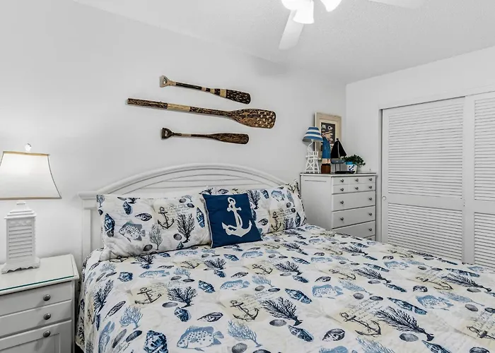 Dollar 210 * Clearwater Beach